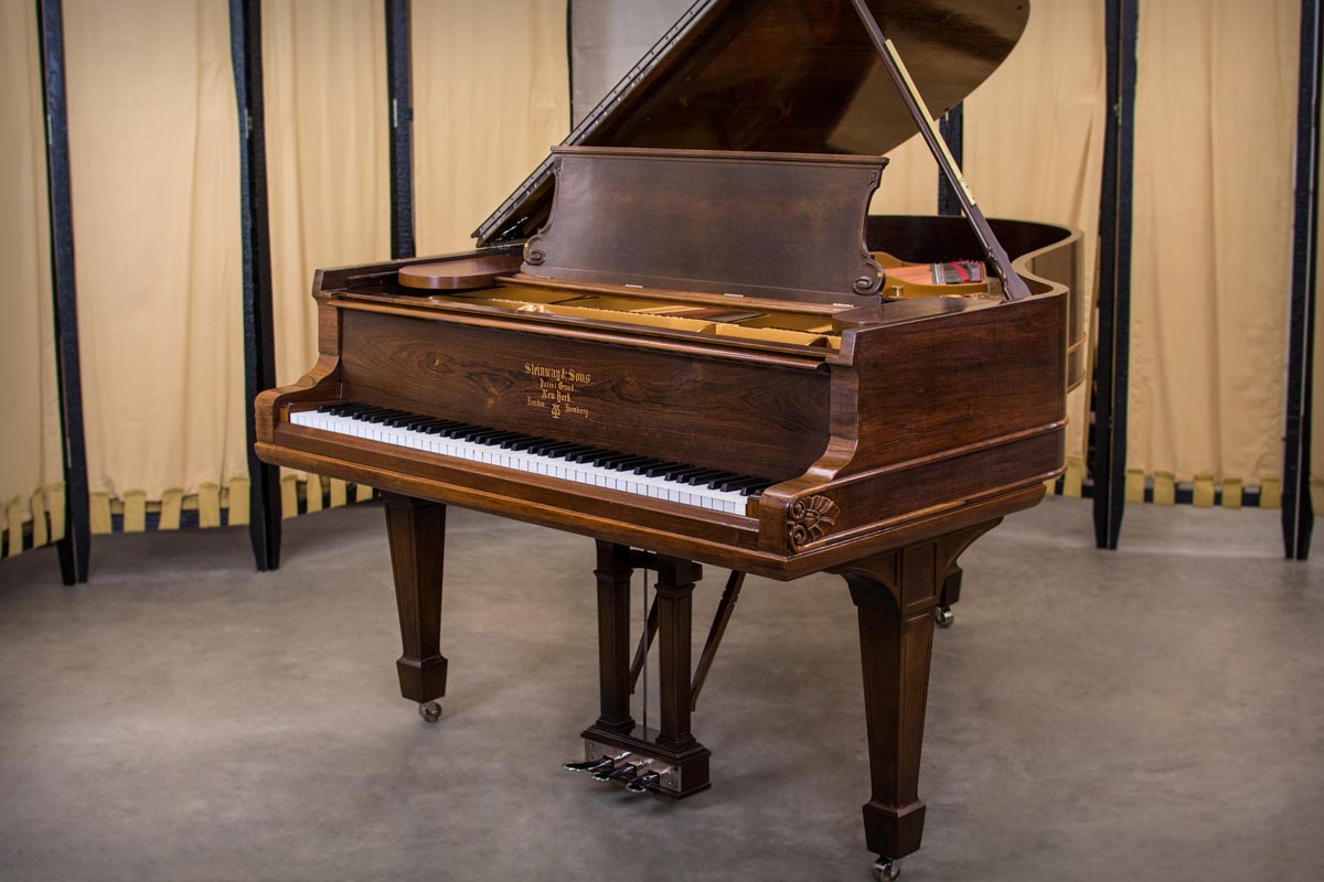 Steinway Grand ...