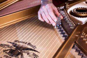 checking-the-bearing-the-piano-pinblock