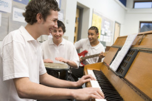 Schools using Steinway