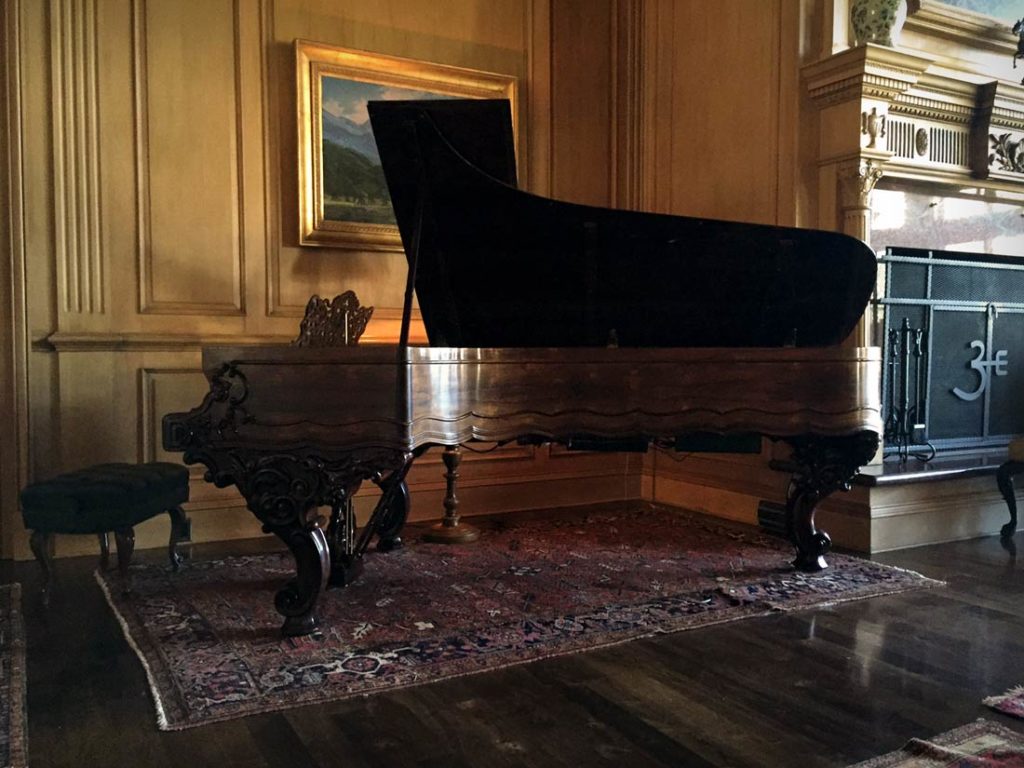 Steinway Style IV Early Concert Grand Piano - Rosewood | Lodge And Spa at Three Forks Ranch - Chupp's Pianos