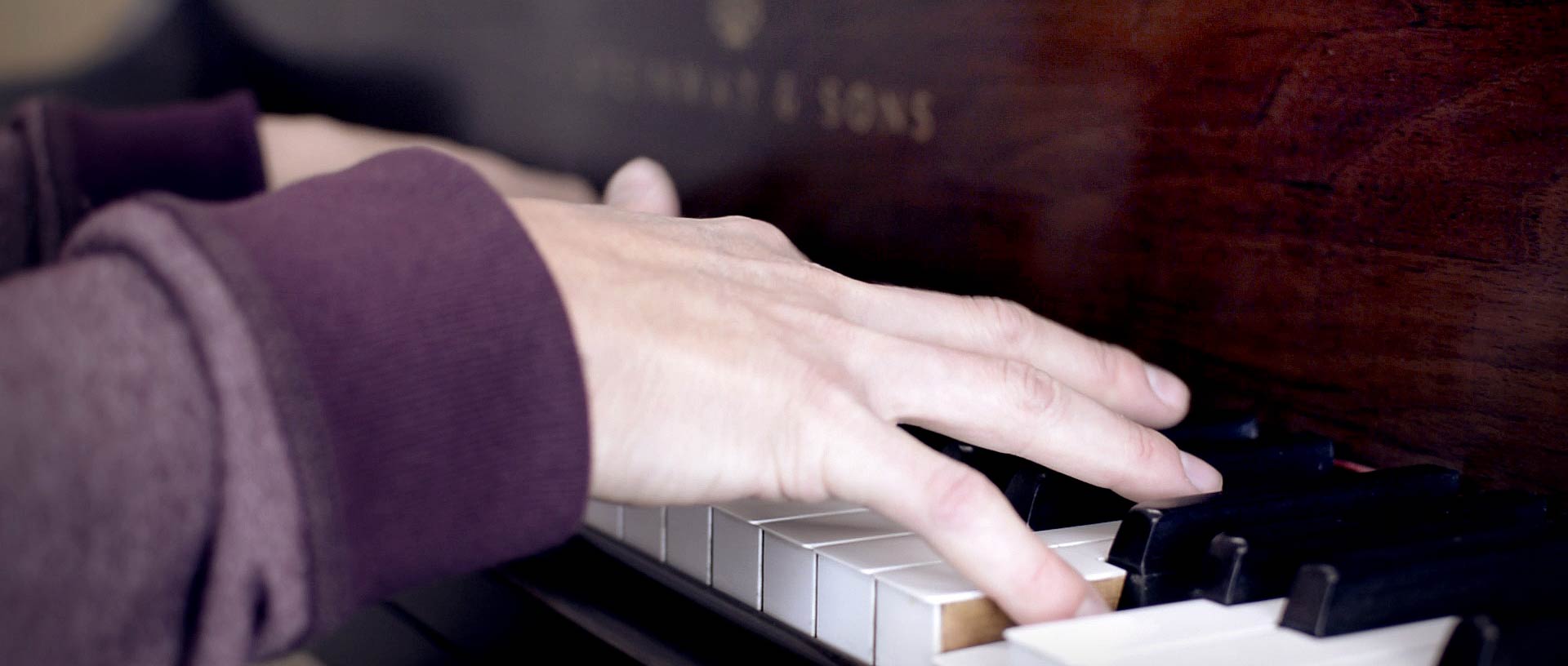Hands on Piano | Holiday Christmas Piano Music