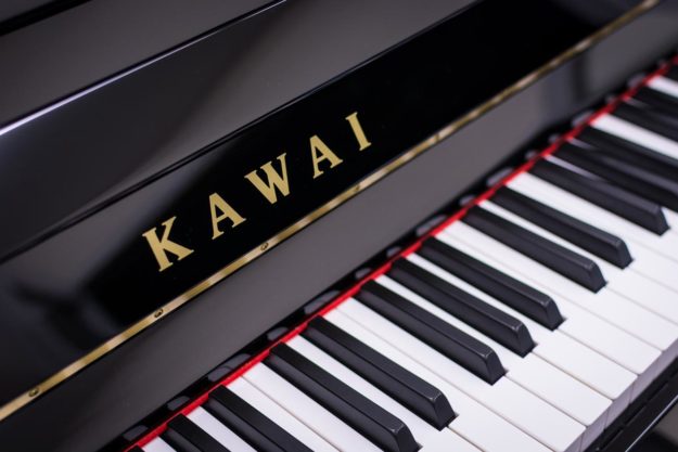 Kawai K-15 Upright Piano Fallboard Logo