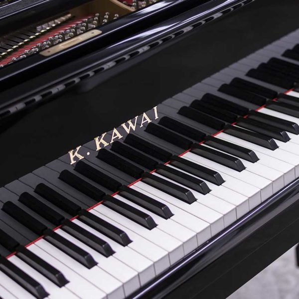Kawai GS-40 Grand Piano #1932734 - Polished Ebony - Fallboard