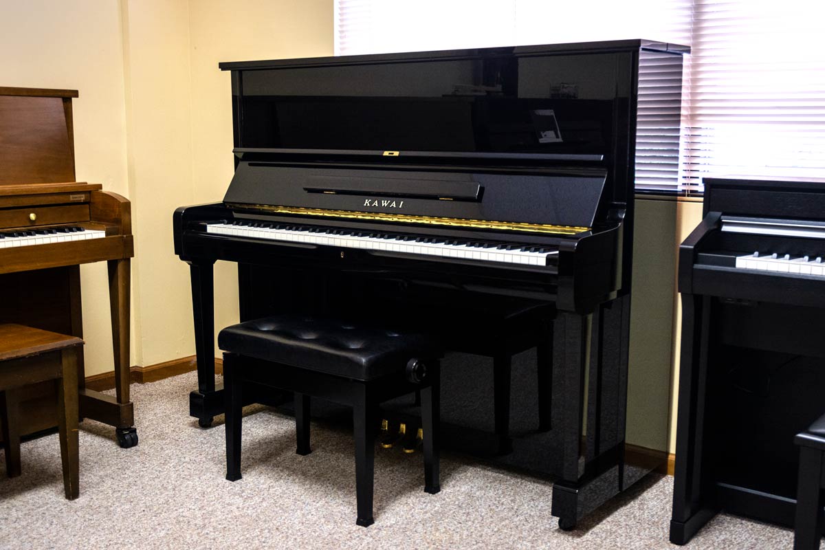 Kawai Upright Pianos