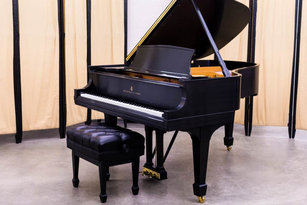 Steinway & Sons Model L Grand Piano - Fully Restored by Chupp's Piano Service - Steinway Model L