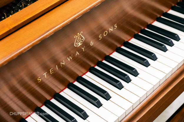 1984 Steinway & Sons Model M Grand Piano for Sale - Original Steinway Grand
