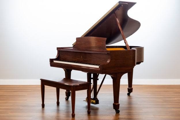 1946 Steinway & Sons Model M Grand Piano - Walnut Cabinet - Art Case - Baby Grand Piano - Chupp's Pianos